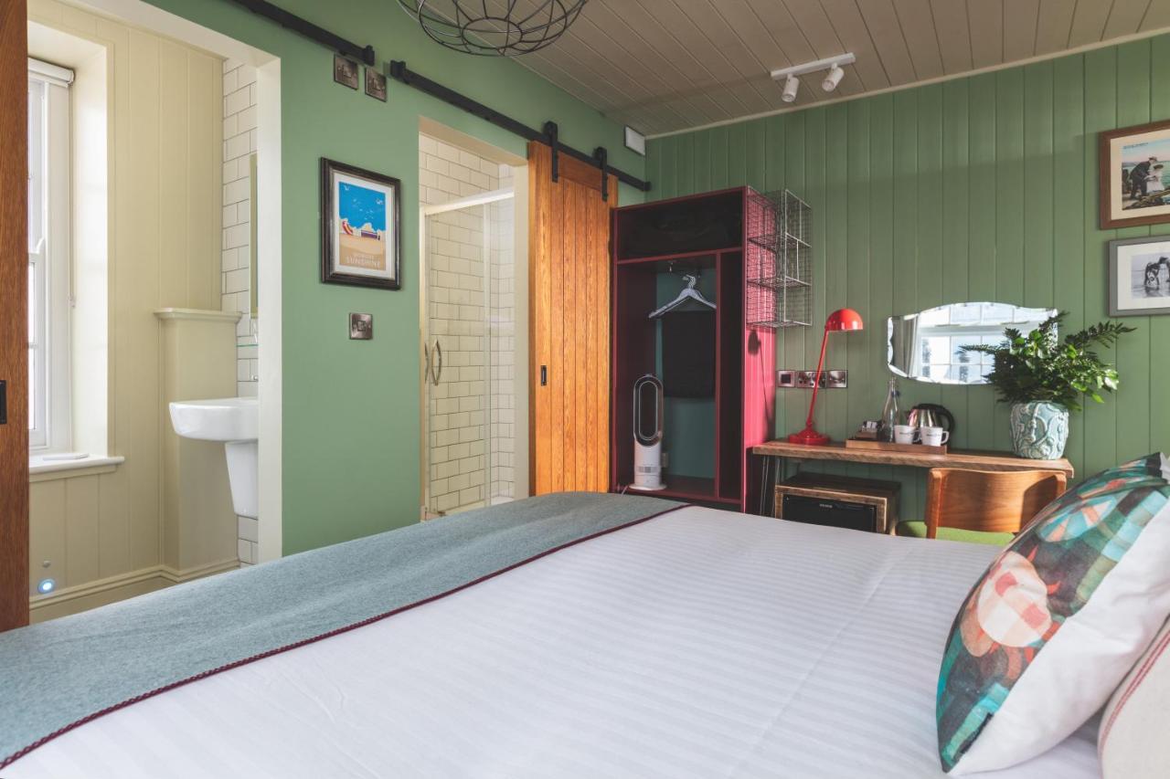 Rock Point Inn Lyme Regis Extérieur photo